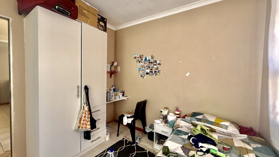 6 Bedroom Property for Sale in Summerstrand Eastern Cape